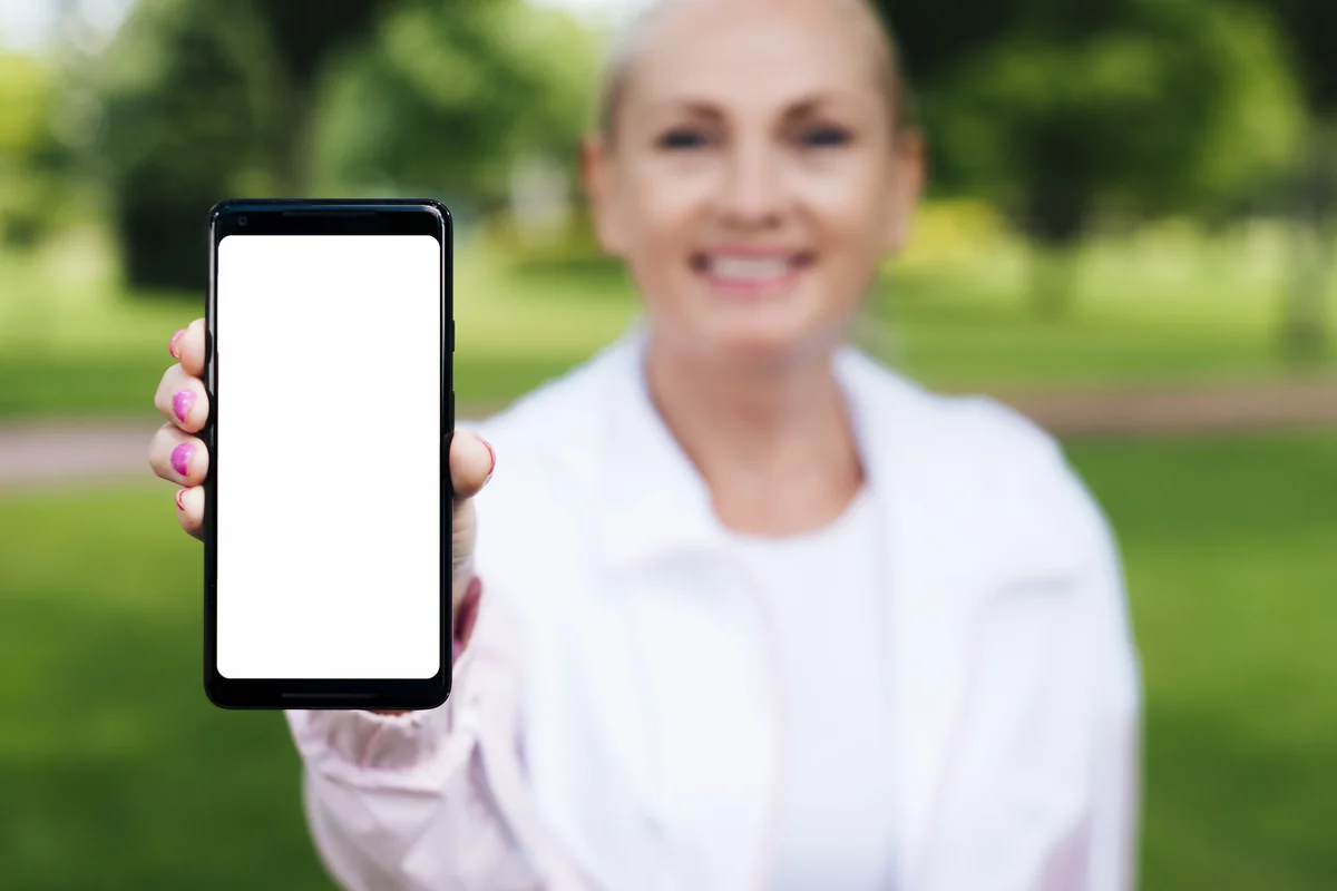 Skin monitoring apps comparison: Evaluating smartphone skin tracking on iPhone